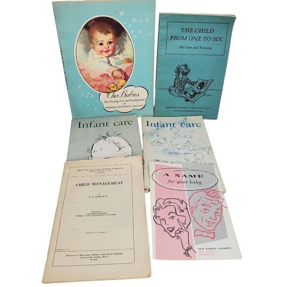5 Vintage Baby Infant Child Care Books Department of Labor Social Security Admin - Picture 1 of 11